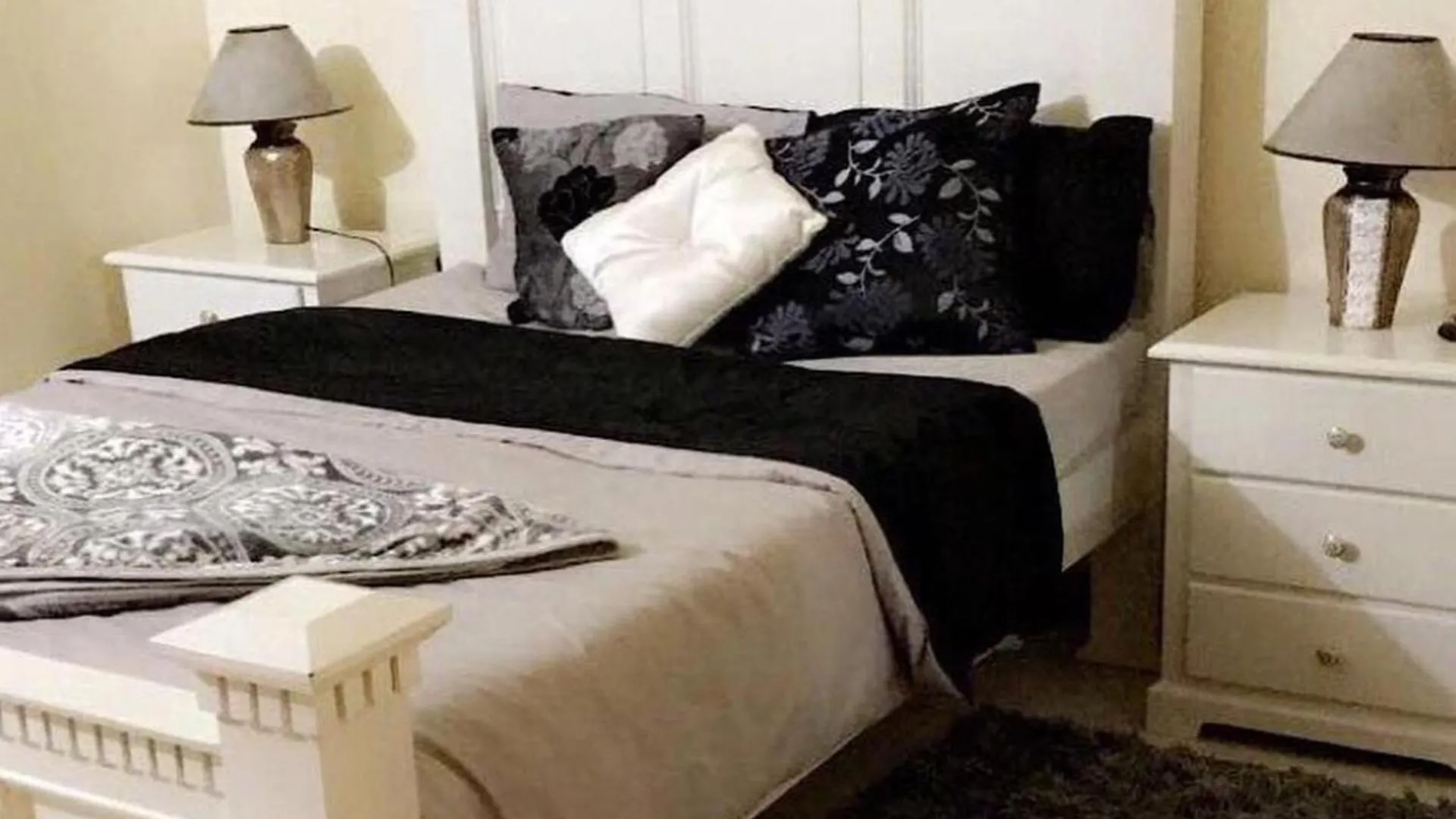 2 Bed-2 Bath-Aircon-Parking-New Harbour Village 3 Mendes